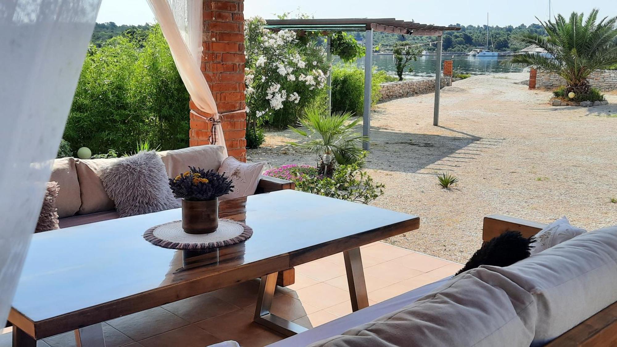 Beach House Marina Grande Betina  Eksteriør billede